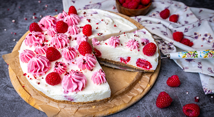 Himbeer-Joghurt-Torte ⋆ Schnelle und einfache Joghurt-Sahne-Torte